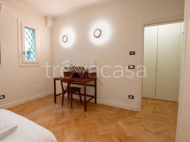 Bilocale in affitto a Bologna via Marchesana, Centro Storico