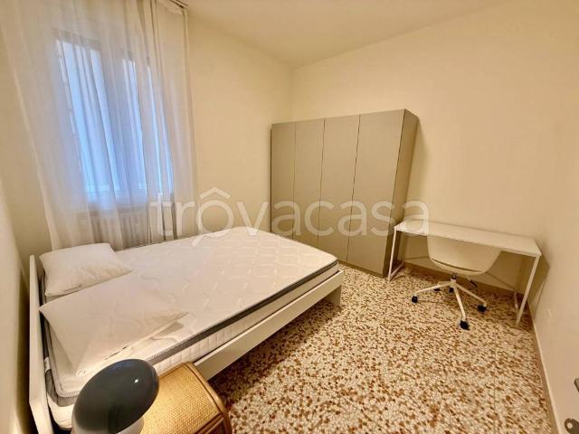 Bilocale in affitto a Bologna via Michelino, 41, San Donato