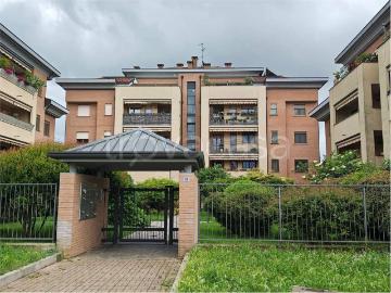 Bilocale in affitto a Brugherio via della vittoria, 38