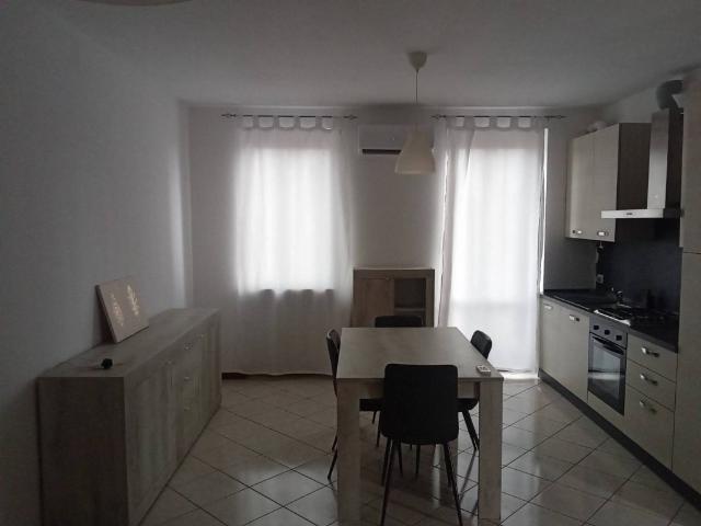 Bilocale in affitto a Golasecca via Roma, 48