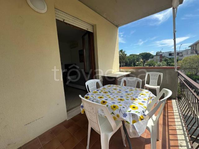 Bilocale in affitto a Follonica via Isola di Capraia, 12