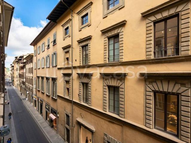 Bilocale in affitto a Firenze via della Vigna Nuova, Piazza della Repubblica