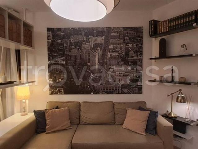 Bilocale in affitto a Firenze via Vittorio Gui, Porta al Prato San Jacopino