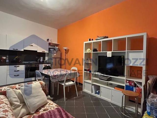 Bilocale in affitto a Mantova via Roberto Ardigò, Centro