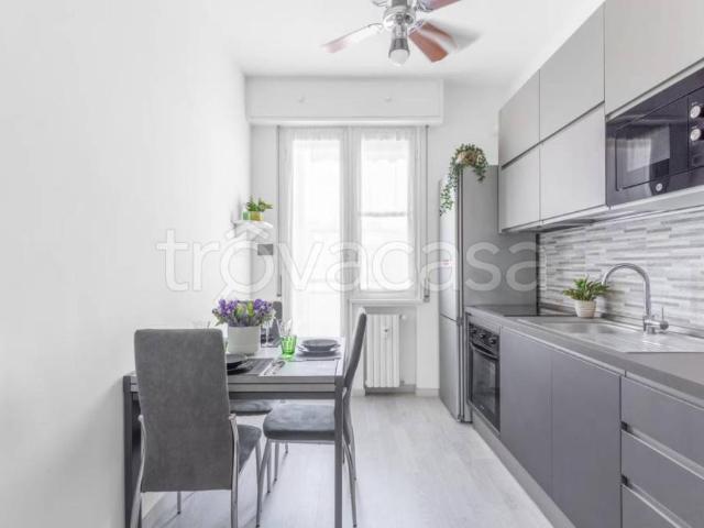 Bilocale in affitto a Milano piazzale Tripoli, 9, Tripoli Soderini