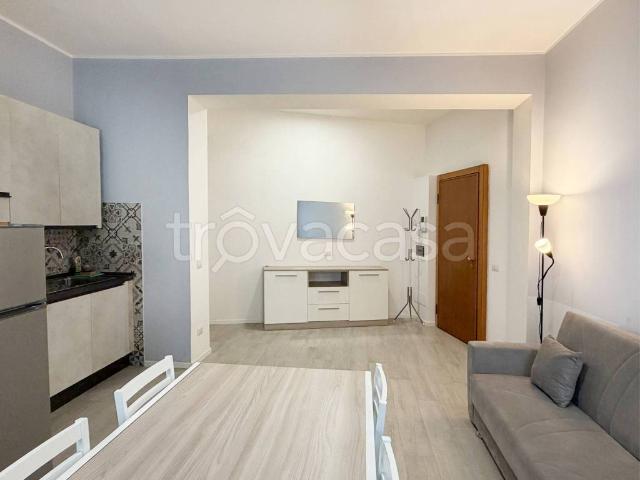 Bilocale in affitto a Milano via Antonia Pozzi, 1, Monte Rosa Lotto