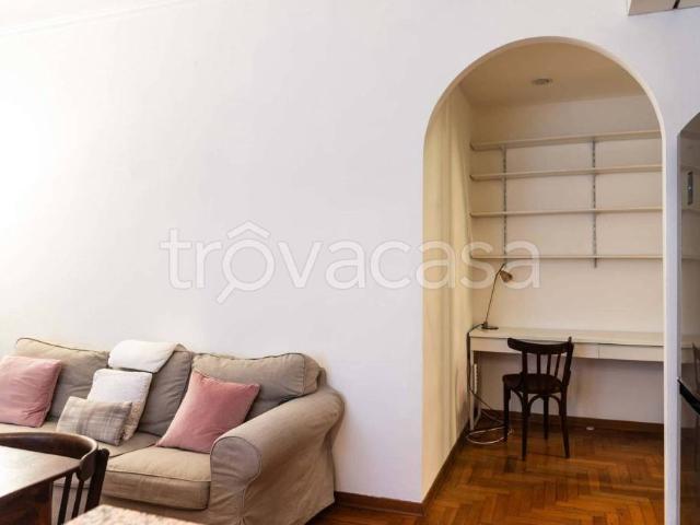 Bilocale in affitto a Milano via Carlo Ravizza, Amendola Buonarroti