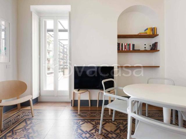 Bilocale in affitto a Milano via Lodovico Muratori, Porta Romana Medaglie d'Oro