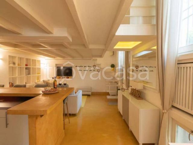 Bilocale in affitto a Milano via Mantova, Porta Romana Medaglie d'Oro