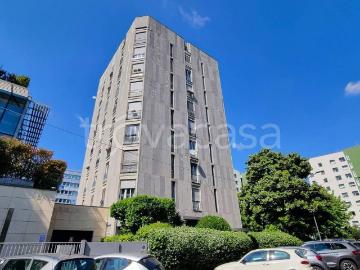 Bilocale in affitto a Milano via Raffaello Bertieri, 2, Tripoli Soderini