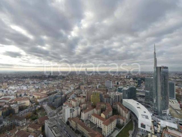 Bilocale in affitto a Milano viale della Liberazione, Porta Nuova