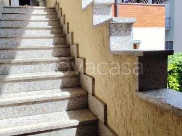 Bilocale in affitto a Seregno, Ospedale