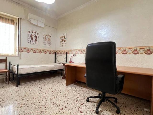 Bilocale in affitto a Palermo, Oreto Perez