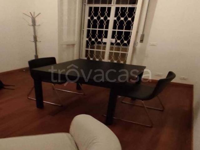Bilocale in affitto a Roma via Alghero, Villa Fiorelli