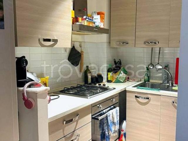 Bilocale in affitto a Roma via Gradoli, 79, Tomba di Nerone