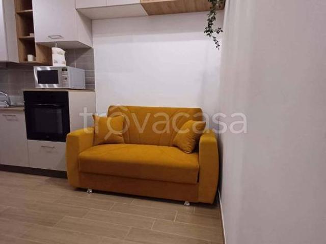 Bilocale in affitto a Roma via degli Ontani, Centocelle