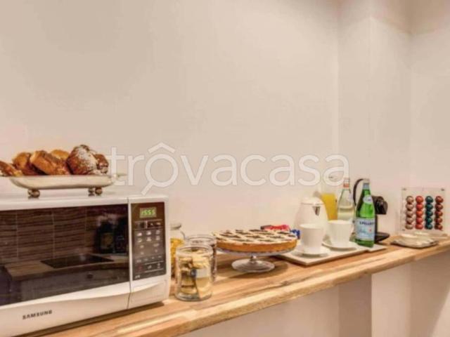 Bilocale in affitto a Roma via della Frezza, Piazza del Popolo