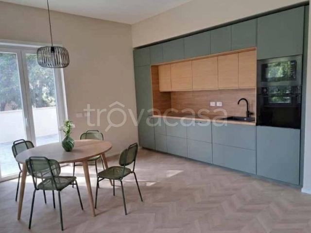 Bilocale in affitto a Roma via Francesco Scaduto, Baldo degli Ubaldi