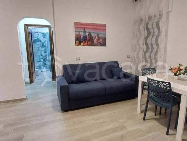 Bilocale in affitto a Roma via Pescaglia, Magliana