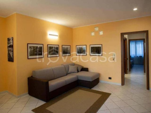 Bilocale in affitto a Torino via Bonzo, Madonna di Campagna