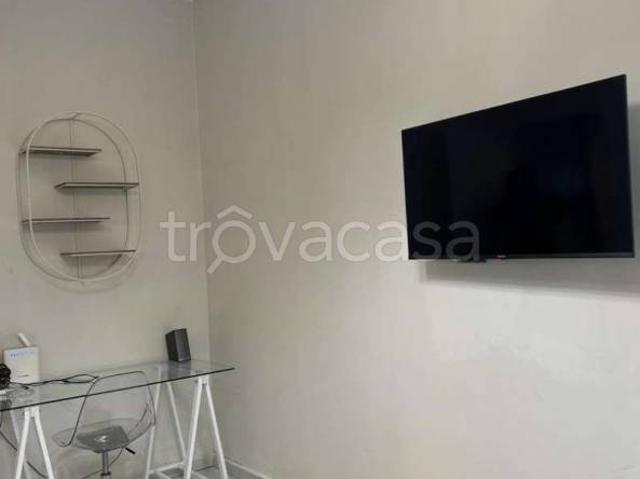 Bilocale in affitto a Torino via Germagnano, 1, Falchera