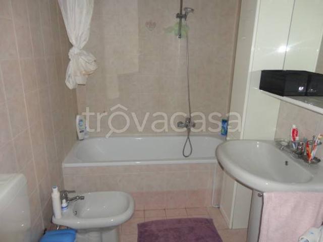 Bilocale in affitto a Verona vicolo Basso Acquar, 10, Borgo Roma