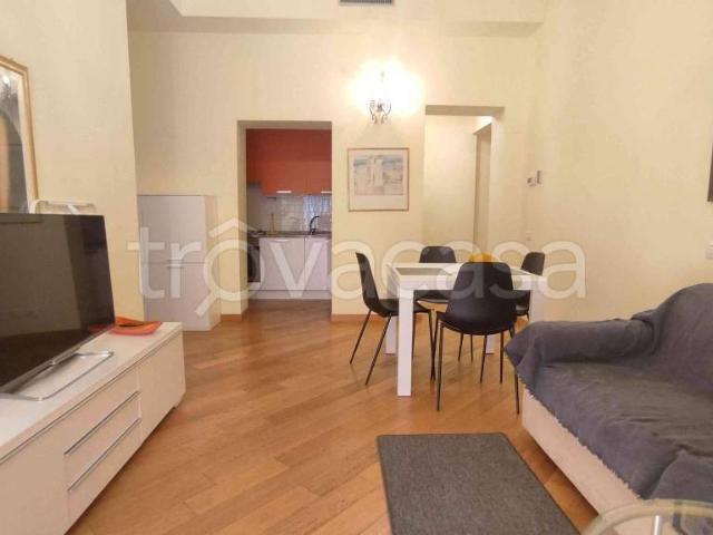 Bilocale in affitto ad Ancona corso Stamira, Corsi