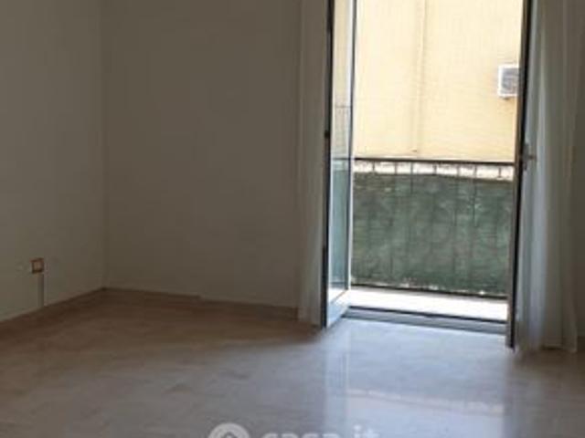 Bilocale in Affitto in Piazza Umberto I 3 a Bari