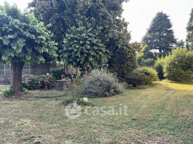 Bilocale in Affitto in Via Trieste 7 a Casorate Sempione
