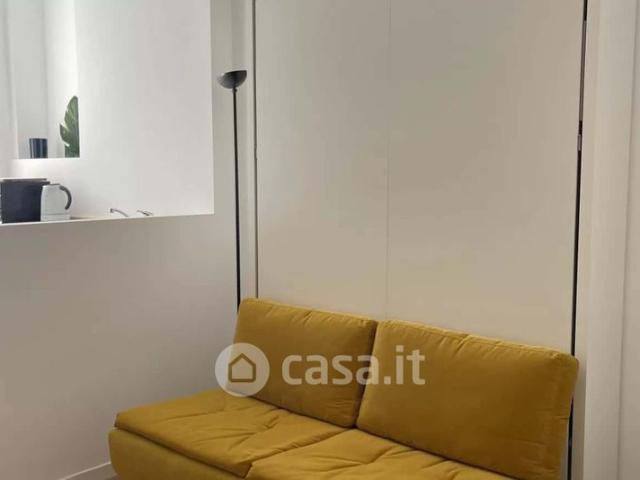 Bilocale in Affitto in Via Caccialepori 41 a Milano