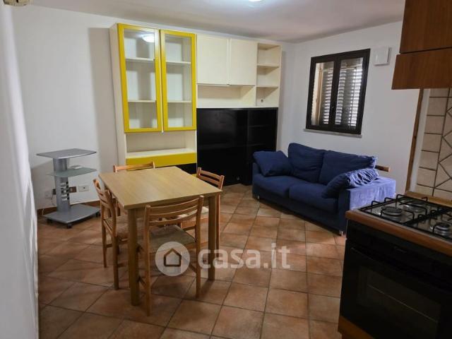 Bilocale in Affitto in Via carini 13 a Palermo
