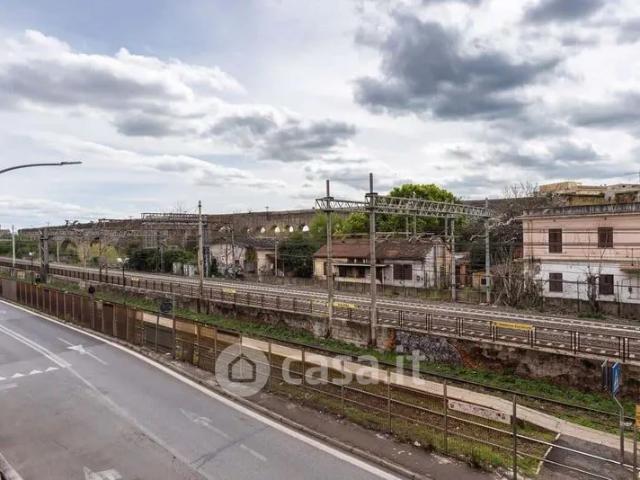 Bilocale in Affitto in Via Casilina 209 a Roma