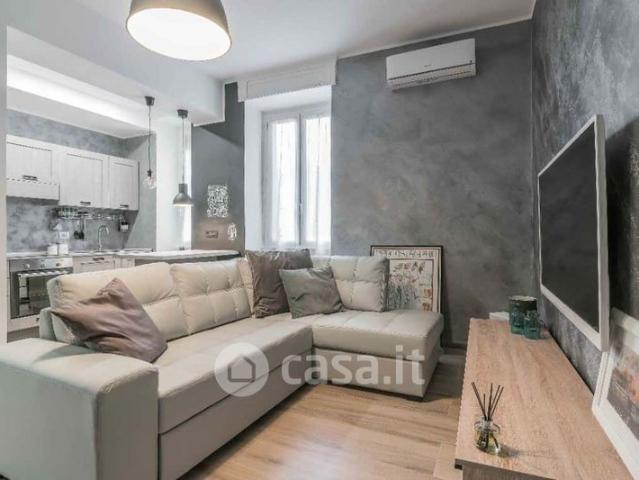 Bilocale in Affitto in Via Conte di Carmagnola 58 a Roma