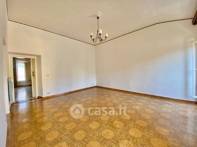 Bilocale in Affitto in Via di San Francesco di Sales a Roma