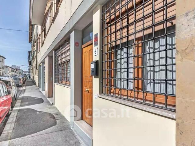 Bilocale in Affitto in Via Giuseppe Saverio Mercadante a Firenze