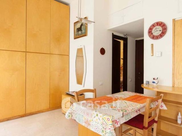 Bilocale in Affitto in Via Lecco 11 a Milano