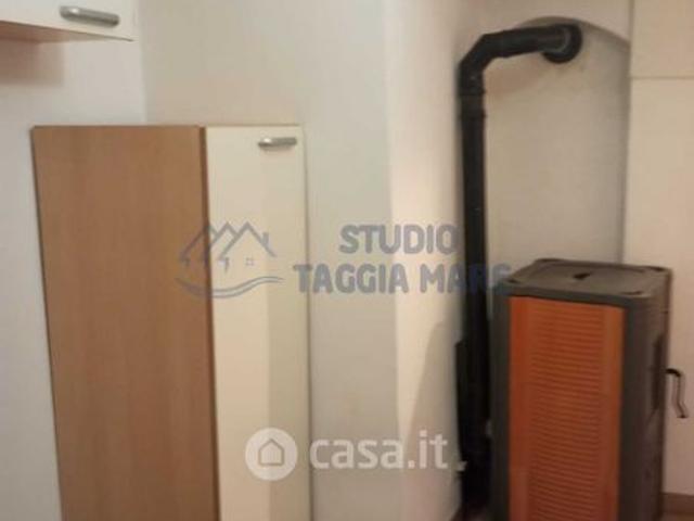 Bilocale in Affitto in Via Magenta a Badalucco