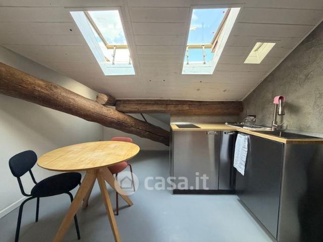 Bilocale in Affitto in Via Nino Oxilia 13 a Milano