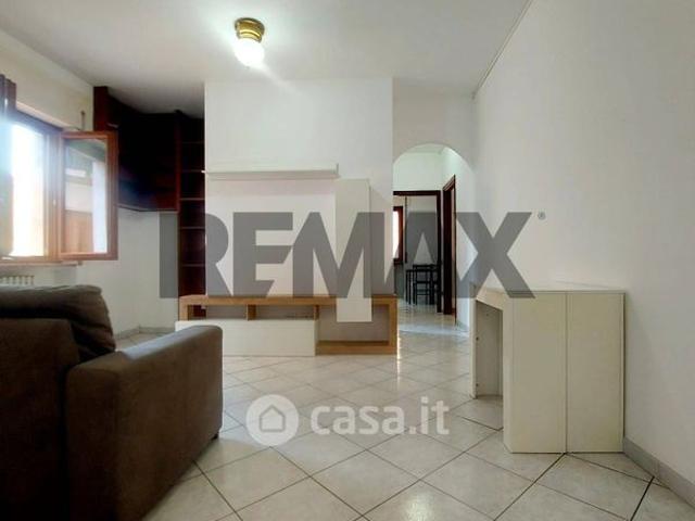Bilocale in Affitto in Via Piave 12 a Varese