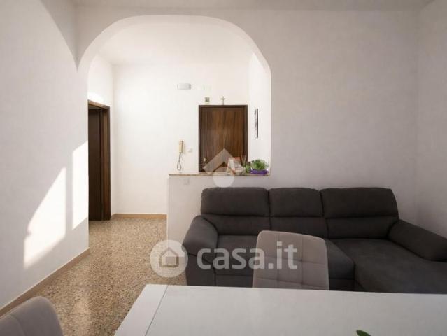 Bilocale in Affitto in Via Riccardo Quartararo 11 a Catania