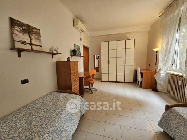 Bilocale in Affitto in Via Santa Monica 3 a Milano