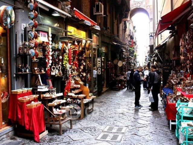 Bilocale in Affitto in Via San Lucia a Monte a Napoli