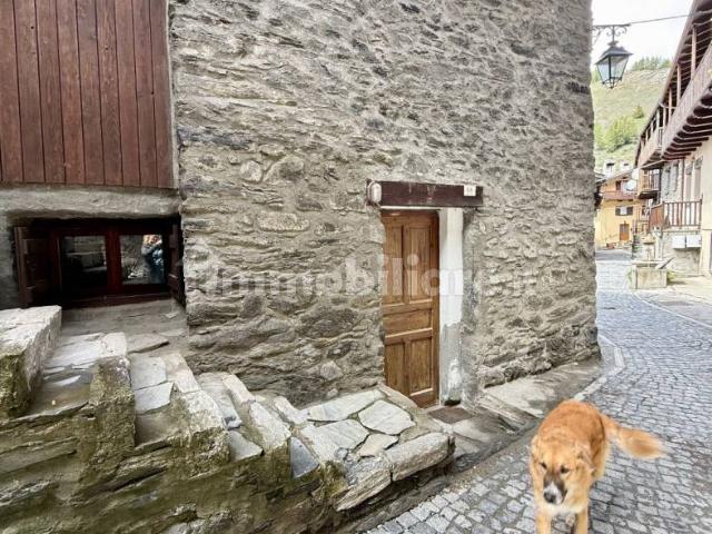 Bilocale Località Buic 66, Centro, La Thuile