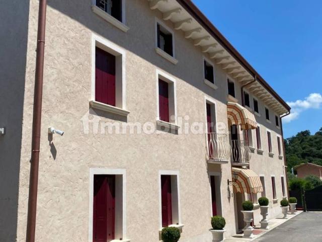 Bilocale Località Pasquali 7, Valeggio sul Mincio