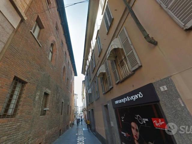 Bilocale luminoso in centro storico