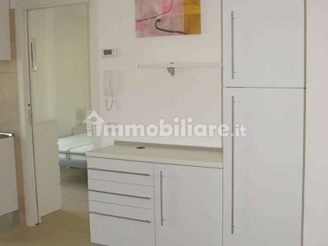 Bilocale nuovo, quarto piano, Centro, Gabicce Mare