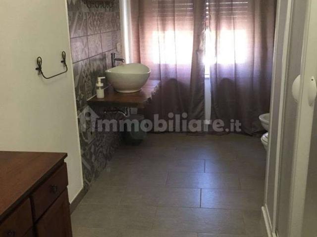 Bilocale ottimo stato, secondo piano, Umberto Ermocrate, Siracusa