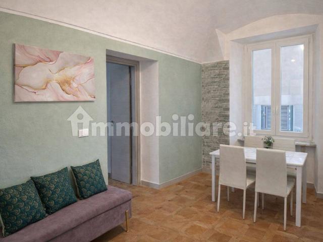 Bilocale ottimo stato, secondo piano, Centro, Casale Monferrato