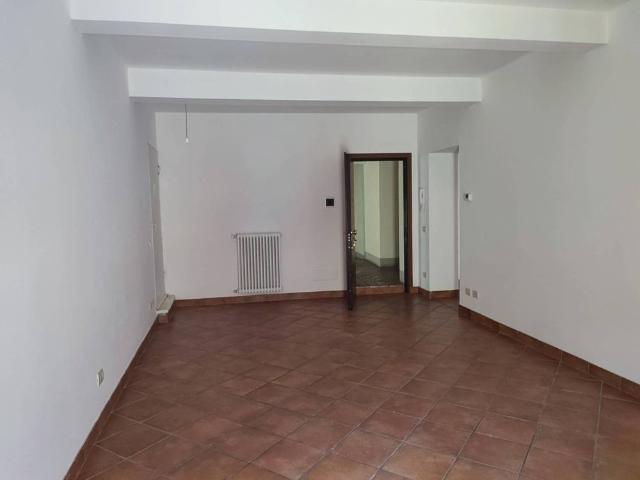 Bilocale ottimo stato, secondo piano, Centro Storico, Parma