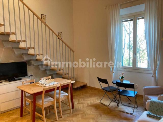 Bilocale ottimo stato, su più livelli, Porta Romana, Firenze